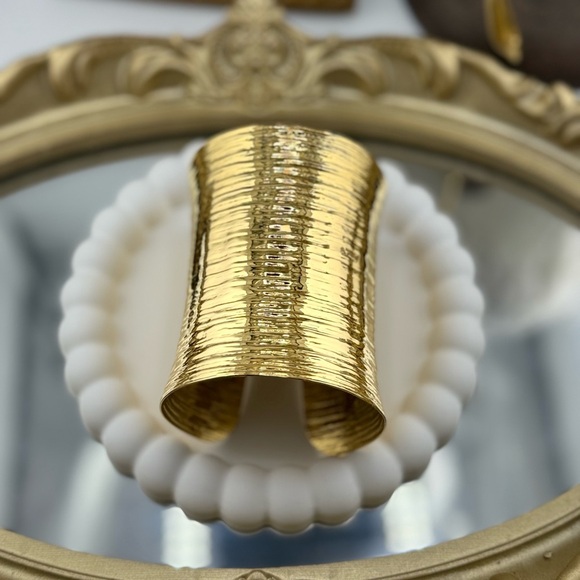 Bold Wide Gold Cuff Bracelet – Stainless Steel, PVD Real Gold Plated - Picture 5 of 12